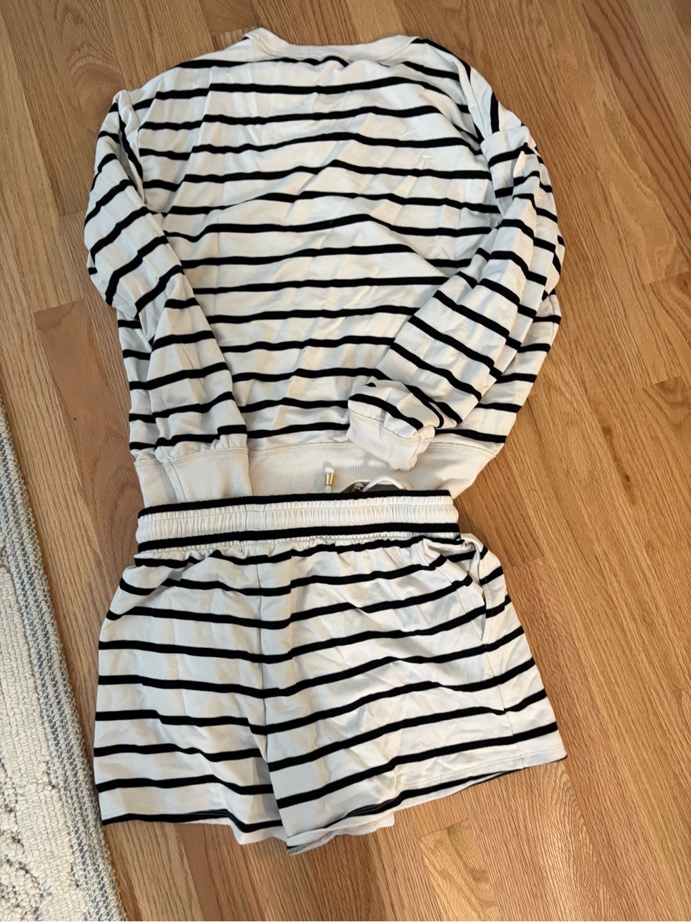 Z Supply Striped Lounge Set - Picture 4 of 7